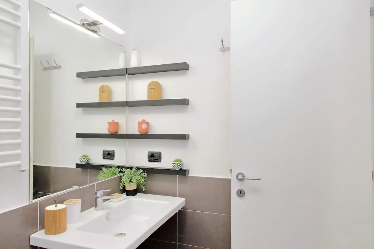 Appartamento The Color House Roma Italia