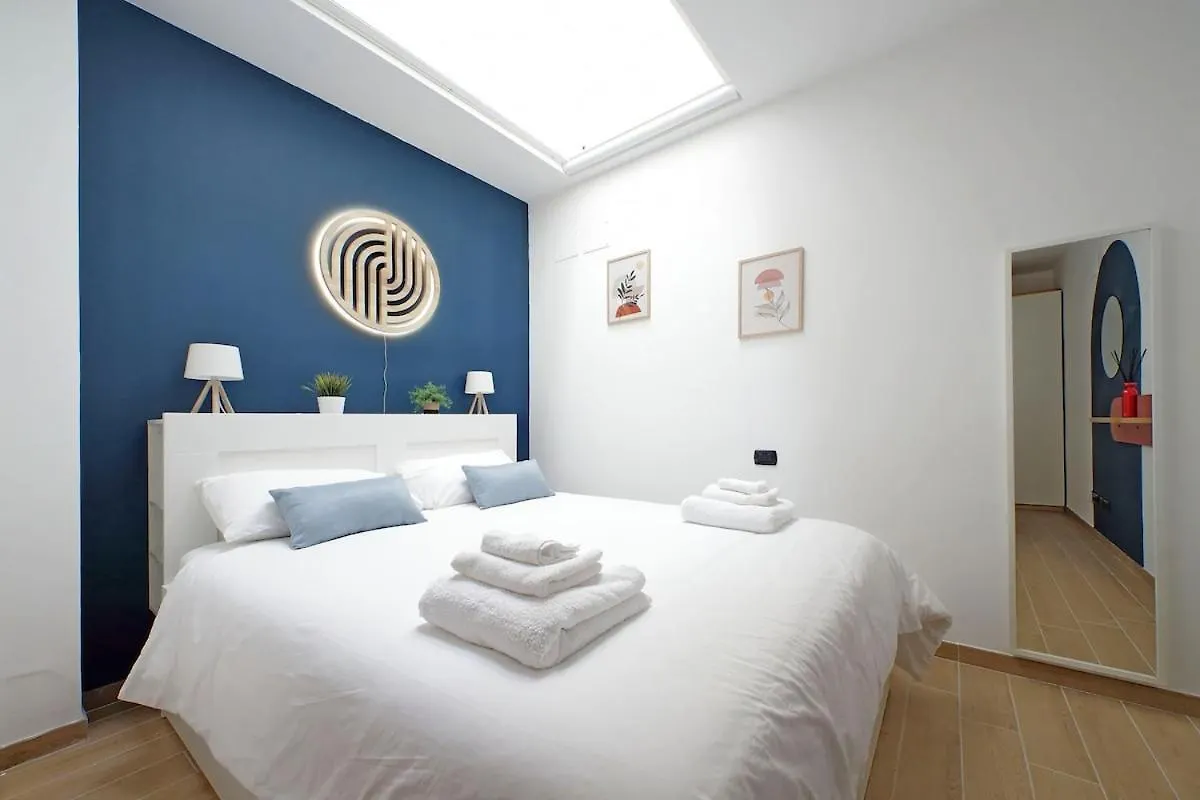 Appartamento The Color House Roma Italia